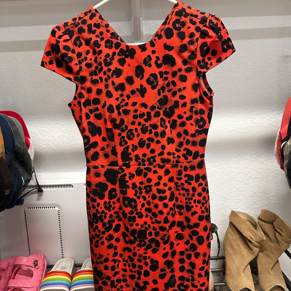 Random dresses - Picture 11 of 16